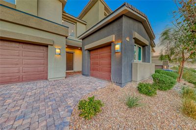 28 Vista Outlook Street, House other with 4 bedrooms, 4 bathrooms and null parking in Henderson NV | Image 3