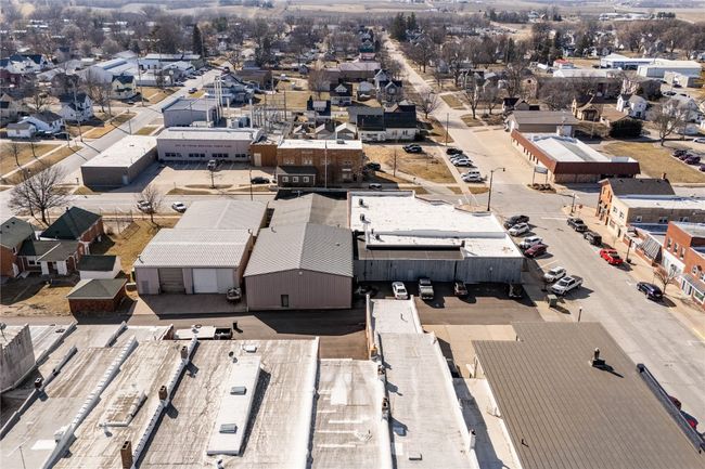 121 W 5 Th St, Home with 0 bedrooms, 0 bathrooms and null parking in Tipton IA | Image 38
