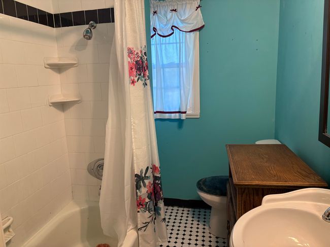 50182992-13f7a824-9efc-498b-ae97-8b82062bc3c6.JPG | Image 12