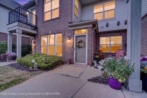 669 Worthington Drive, Lansing, MI, 48906 | Card Image