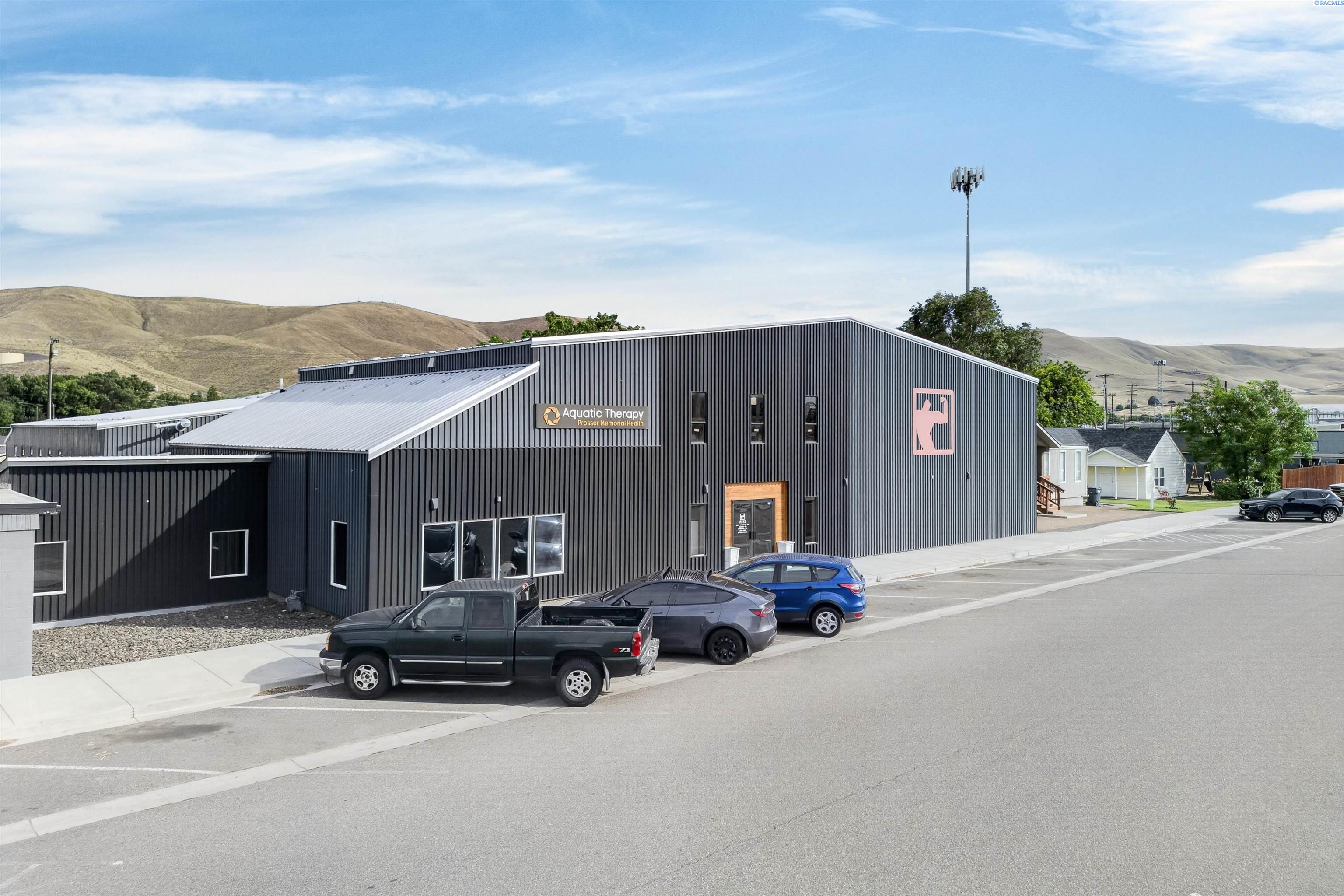 Commercial Sale in Prosser 2
