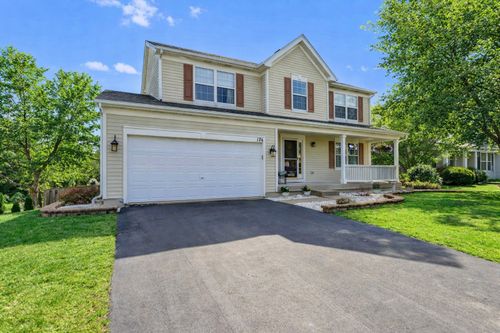 176 Woodland Park Circle, Gilberts, IL, 60136 | Card Image