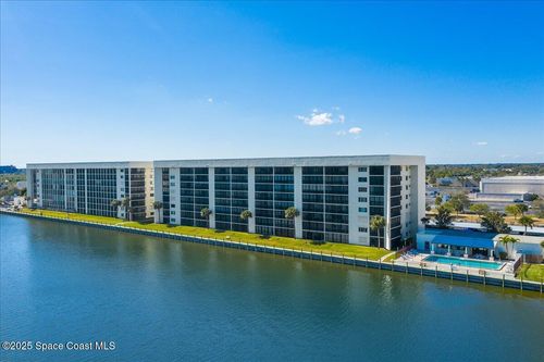 apt-b309-250 S Sykes Creek Pkwy, Merritt Island, FL, 32952-3389 | Card Image