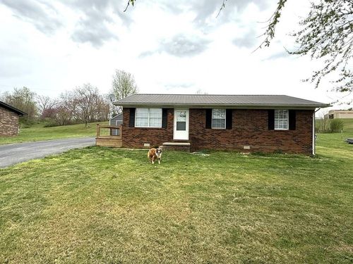 81 Central Union Rd, Albany, KY, 42602-6426 | Card Image