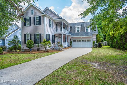 106 Bonnie Brook Ct, Aberdeen, NC, 28315-3105 | Card Image
