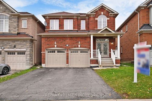 5 Haviland Cir, Brampton, ON, L6R0Z1 | Card Image