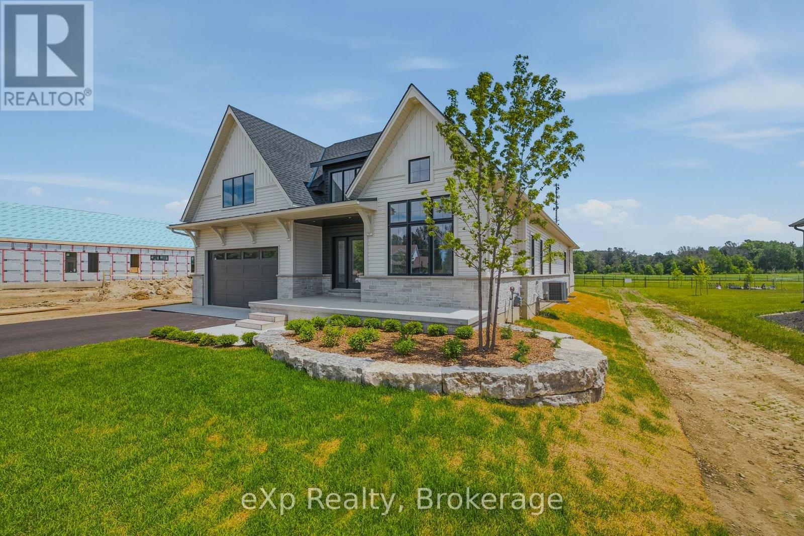 Residential in North Perth (Listowel) 3