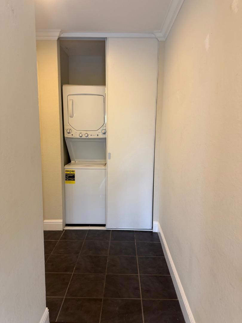 Residential in Burlingame 4