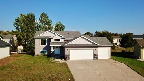 820 8th Street Loop Ne, Rice, MN, 56367-9831 | Card Image