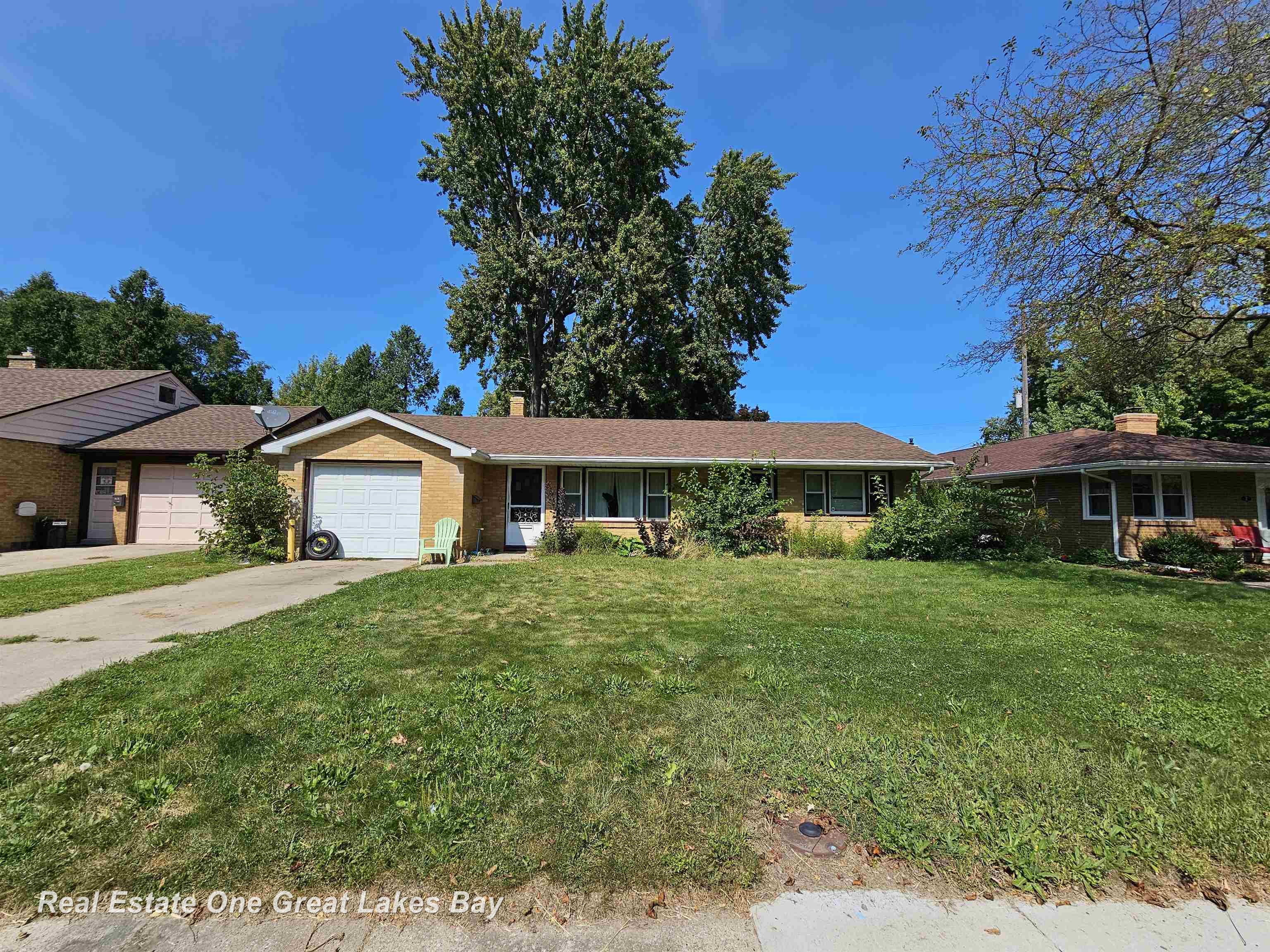 Northlawn Ct, Saginaw, MI 48602