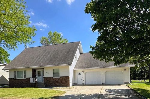 1216 Parkside Dr, Marshall, MN, 56258-2060 | Card Image