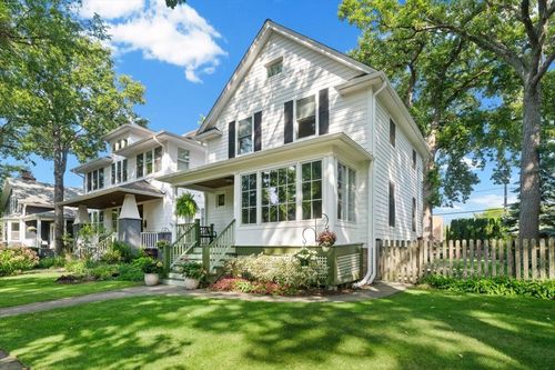 248 Wood Ct, Wilmette, IL, 60091-3328 | Card Image