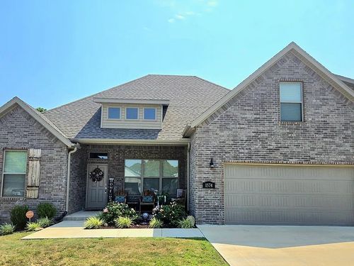 1574 N Pershing St, Fayetteville, AR, 72704-5095 | Card Image