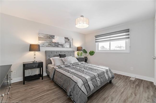 512 Pinetree Cres, House other with 3 bedrooms, 3 bathrooms and 4 parking in Cambridge ON | Image 29