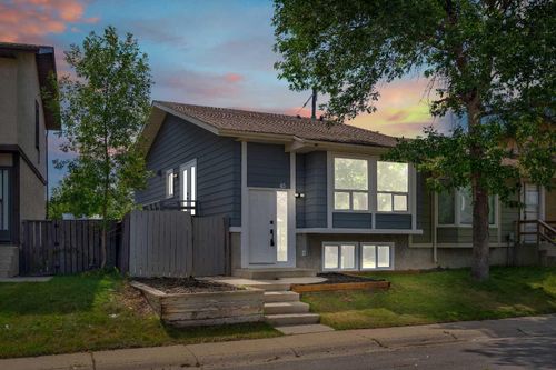 45 Templemont Dr Ne, Calgary, AB, T1Y4Z5 | Card Image