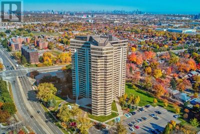 2003 - 1300 Bloor St, Condo with 3 bedrooms, 2 bathrooms and 1 parking in Mississauga ON | Image 2