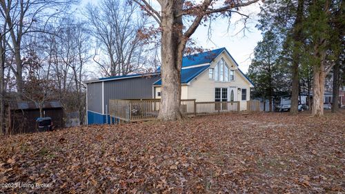 247 Shawnee Cir, Falls Of Rough, KY, 40119-6611 | Card Image