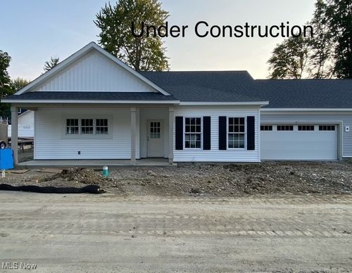 4322 Literary Ln, Willoughby, OH, 44094-7933 | Card Image