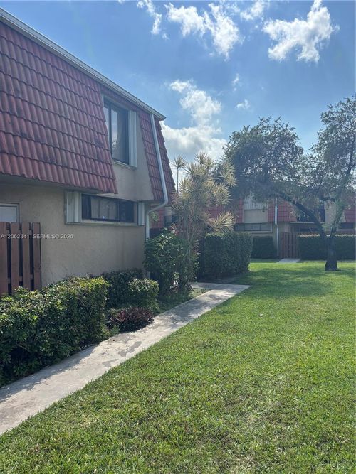 a-8353 Trent Ct, Boca Raton, FL, 33433-8506 | Card Image