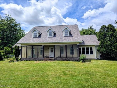 7394 Kniffen Rd, Painesville, OH, 44077-8855 | Card Image