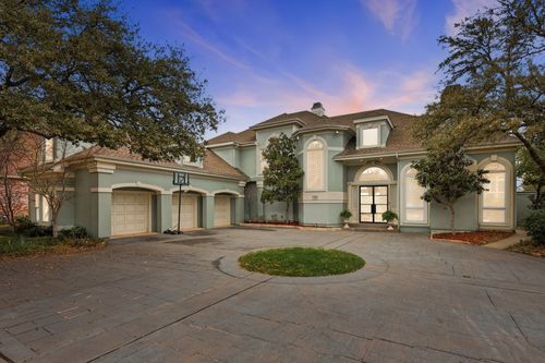 7204 Round Hill Road, McKinney, TX, 75072 | Card Image