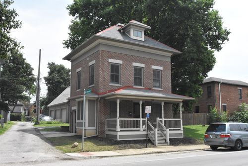 78-782 Summit St, Columbus, OH, 43215-1520 | Card Image
