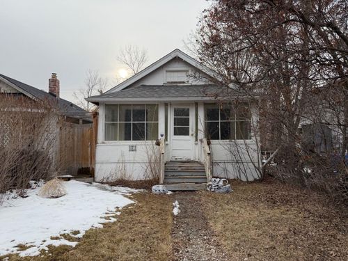 461 5 St E, Drumheller, AB, T0J0Y4 | Card Image