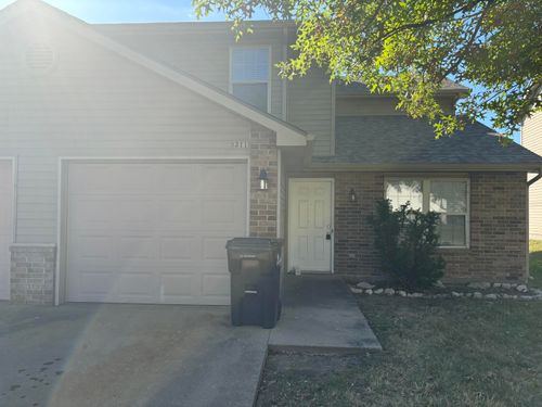 5311 Currituck Ln, COLUMBIA, MO, 65202-6439 | Card Image