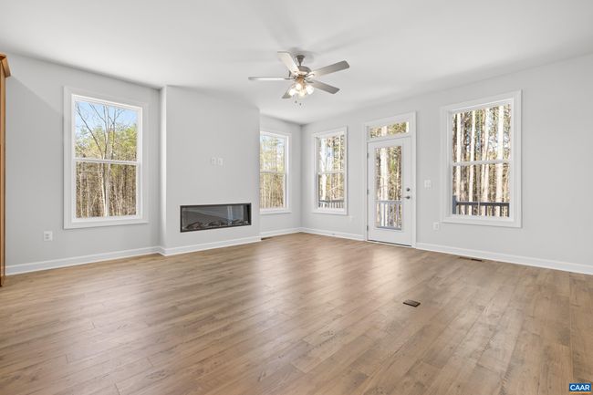 33 Whisperwood Ct, House other with 3 bedrooms, 3 bathrooms and null parking in TROY VA | Image 14