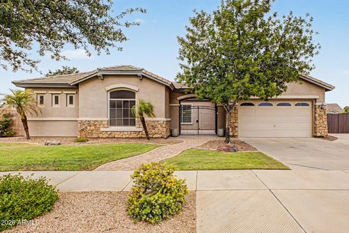 19006 E Arrowhead Trl, Queen Creek, AZ, 85142-6846 | Card Image