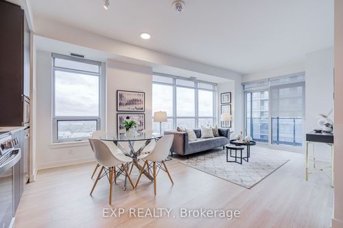 2707-30 Upper Mall Way, Thornhill, ON, L4J0L7 | Card Image