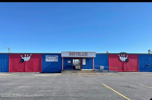 2210 W Reelfoot Ave, Union City, TN, 38261-5545 | Card Image