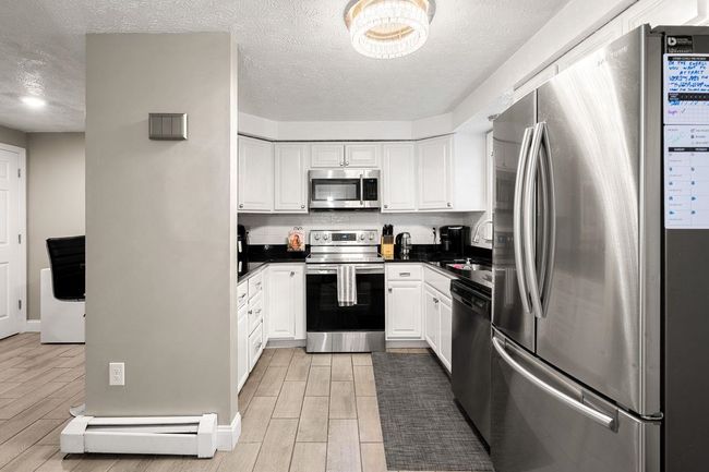 UNIT-19 - 15 Culver St, Condo with 2 bedrooms, 2 bathrooms and null parking in Plaistow NH | Image 8