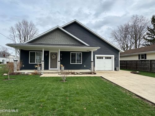 228 Garden Street, Napoleon, OH, 43545 | Card Image
