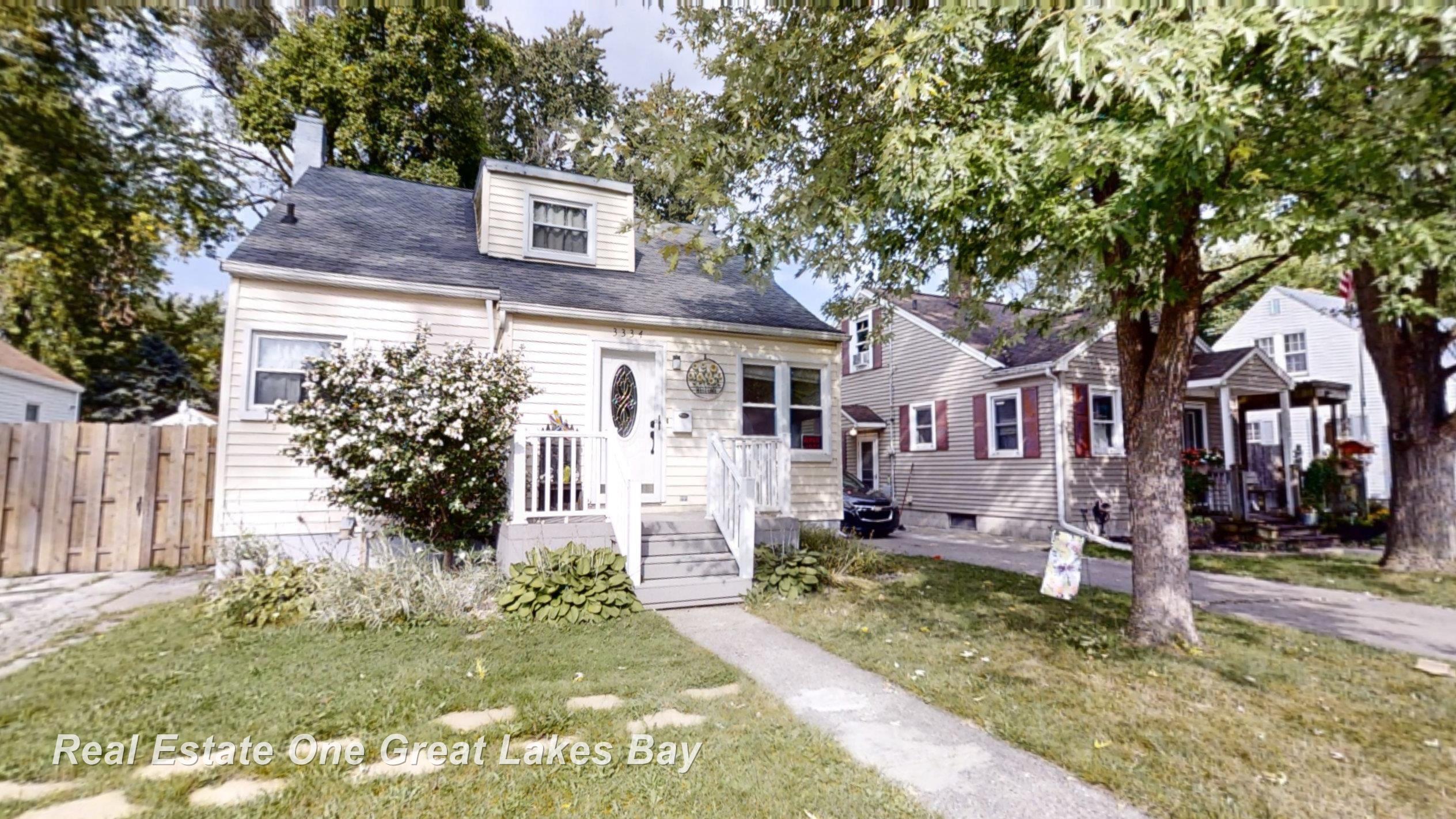 Binscarth Ave, Saginaw, MI 48602