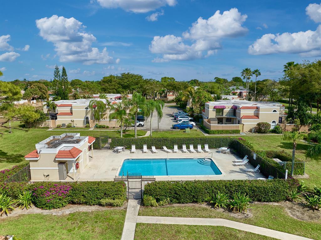 Residential Lease in Delray Beach 4
