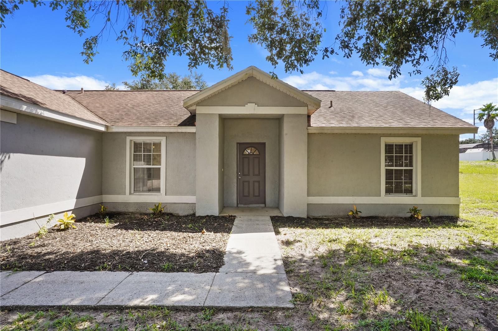 Residential in DAVENPORT 5