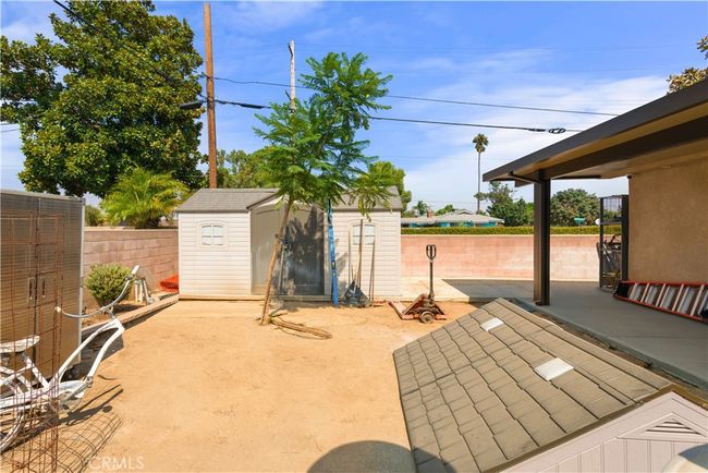 8701 Ouida Dr, House other with 3 bedrooms, 2 bathrooms and 2 parking in Riverside CA | Image 15