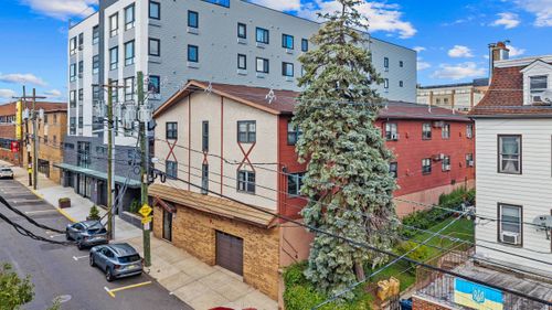 8-56 68th St, Guttenberg, NJ, 07093 | Card Image