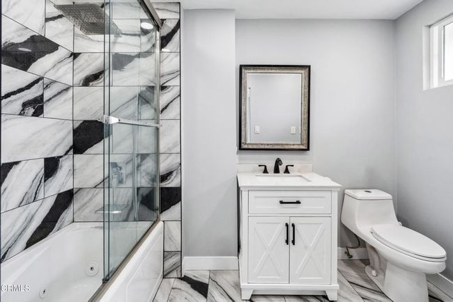 29_ masterbath2 | Image 29