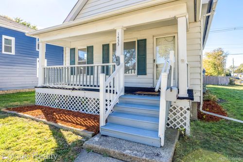 1433 Poplar St, Port Huron, MI, 48060-3545 | Card Image