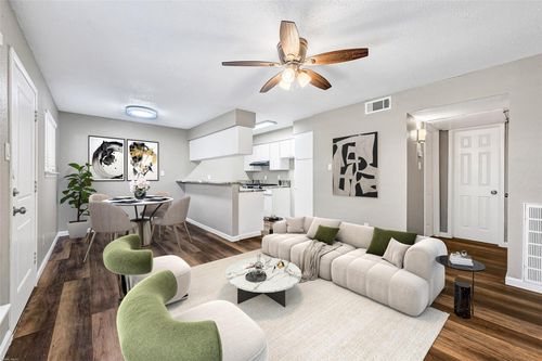 apt-19-1529 Wirt Rd, Houston, TX, 77055-4937 | Card Image