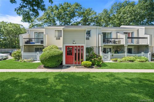 4a-36 Richmond Blvd, Ronkonkoma, NY, 11779-3613 | Card Image