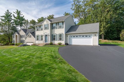 4 Brick Manor Dr, Nashua, NH, 03063-2506 | Card Image
