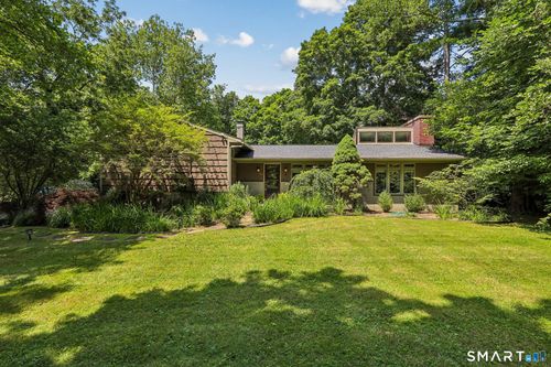 161 Old Stagecoach Rd, Ridgefield, CT, 06877-1419 | Card Image