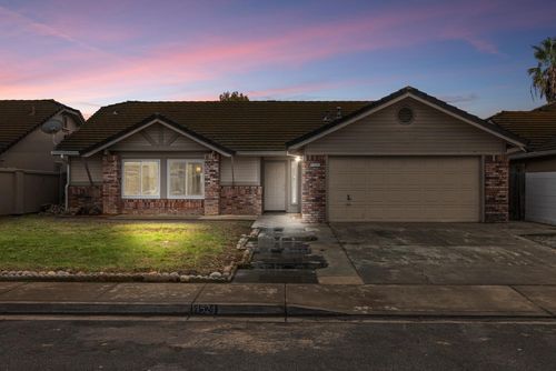 4524 Wessex Lane, Salida, CA, 95368 | Card Image