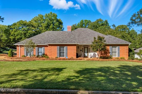 1 Napa Valley Cir, Madison, MS, 39110-8820 | Card Image