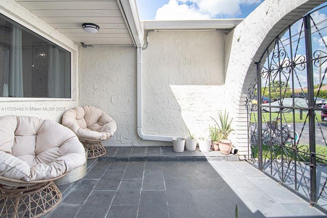 8612 Miramar Blvd, House other with 4 bedrooms, 2 bathrooms and null parking in Miramar FL | Image 27