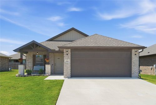5905 Nw Grant St, Bentonville, AR, 72713-5180 | Card Image