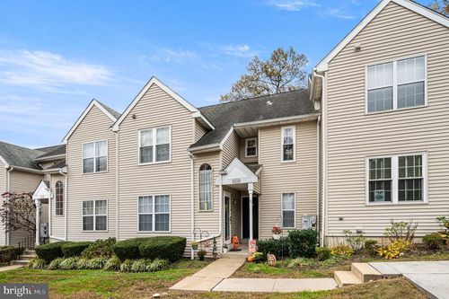 440-440 Derry Dr, ASTON, PA, 19014-1254 | Card Image